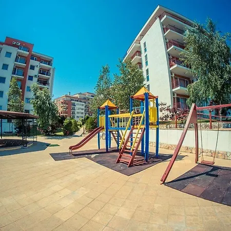 Panorama *